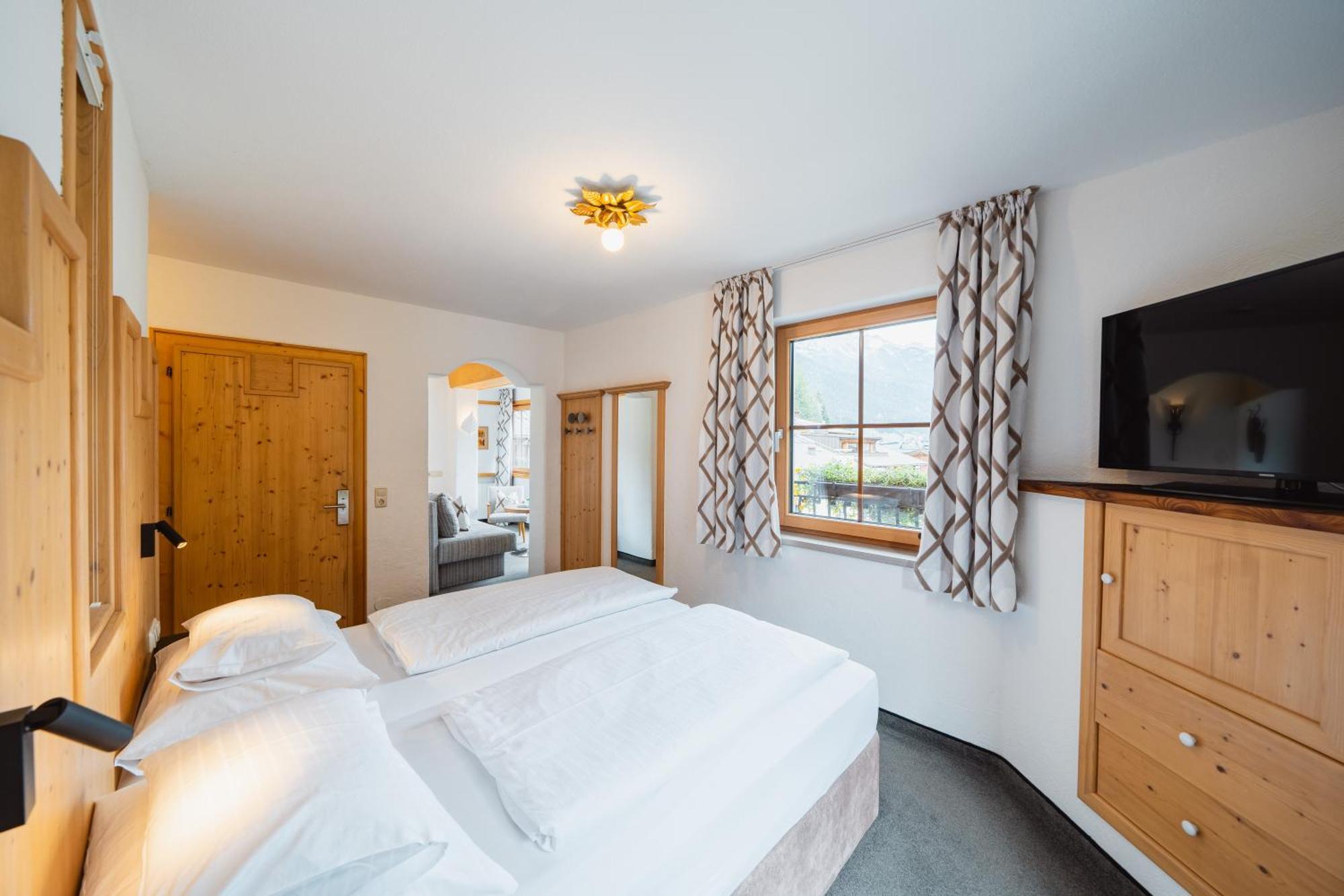 Schindler Hotel ซังคท์อันทอนอัมอาร์ลแบร์ก ภายนอก รูปภาพ
